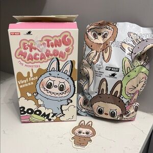 Pop Mart The Monsters Vinyl Face toffee